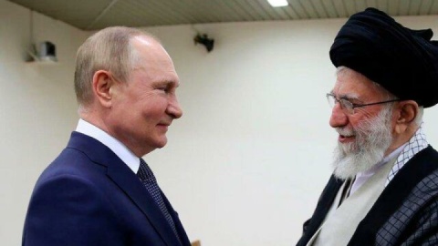 ولادیمیر پوتین درگذشت رهبر انقلاب را تسلیت گفت