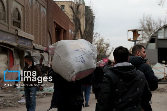 آثار حمله شب گذشته به منطقه ۱۵ خرداد