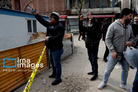 آثار حمله شب گذشته به منطقه ۱۵ خرداد