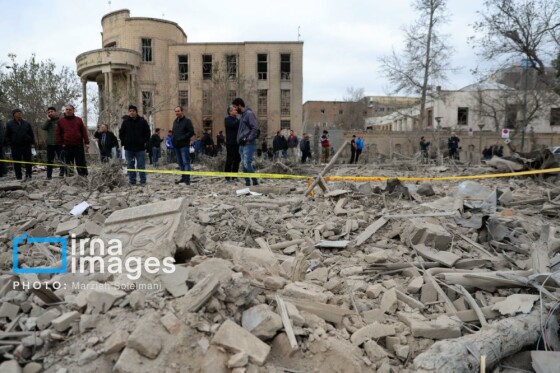 آثار حمله شب گذشته به منطقه ۱۵ خرداد