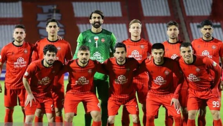 خارجی‌های تراکتور ایران را ترک کردند