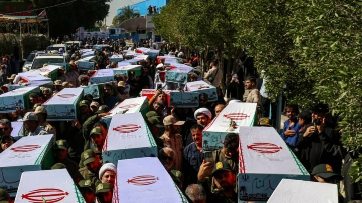 ۱۰۴۵ نفر در حملات تروریستی دشمن متجاوز به شهادت رسیدند