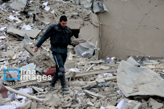 آثار حمله شب گذشته به منطقه ۱۵ خرداد