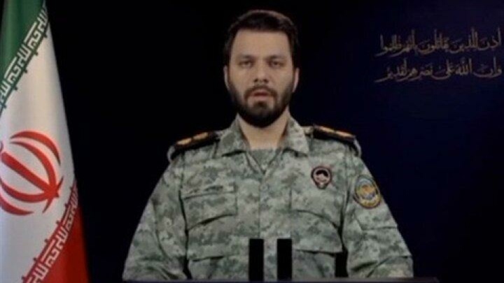 ساکنان سرزمین‌های اشغالی فوراً از مراکز نظامی فاصله بگیرند