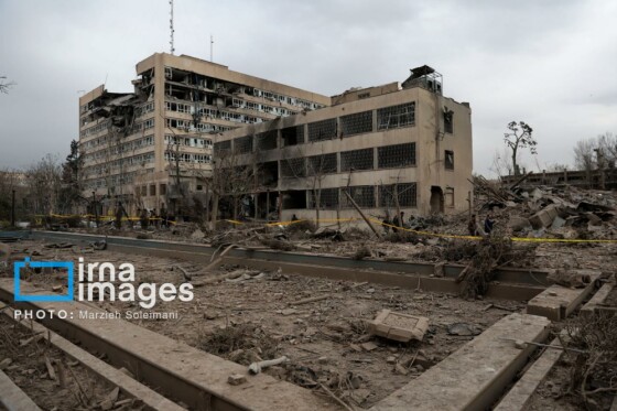 آثار حمله شب گذشته به منطقه ۱۵ خرداد