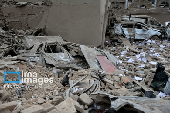 آثار حمله شب گذشته به منطقه ۱۵ خرداد