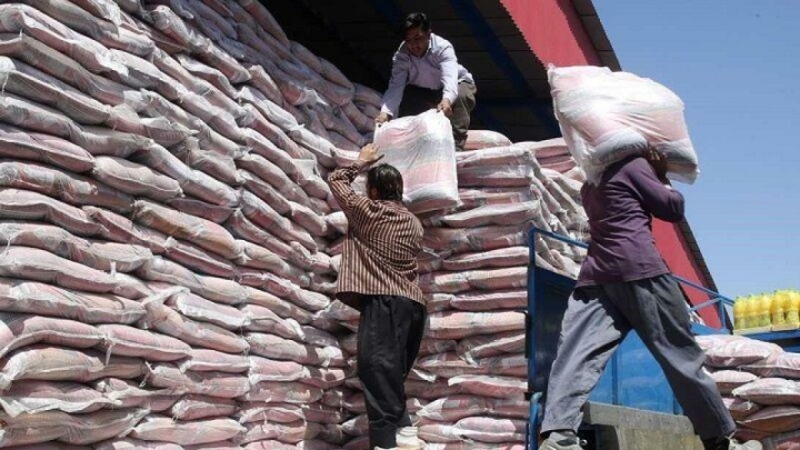 ورود ۹ هزار تُن برنج به منطقه آزاد چابهار/ فعالیت شبانه‌روزی مرز «ریمدان» دشتیاری