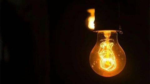 مشترکان قطعی آب و برق را اطلاع دهند