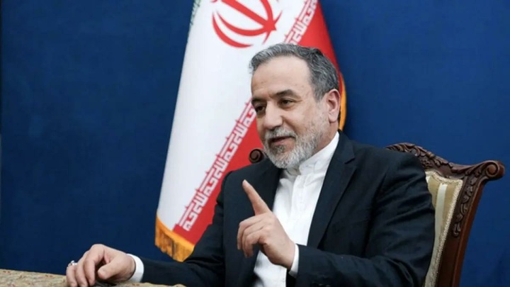 پاسخ عراقچی به اعترافات سنتکام