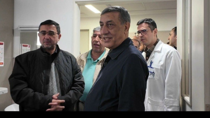 عیادت قائم پناه از مجروحان حملات رژیم صهیونیستی در بیمارستان امام خمینی