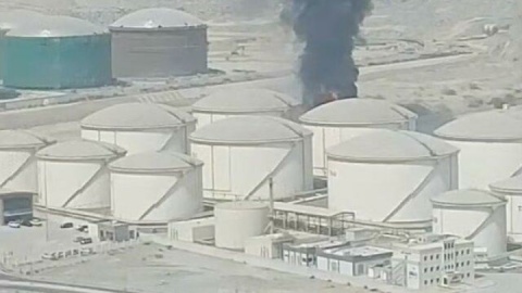 آتش‌سوزی در میدان نفتی الفجیره امارات در پی رهگیری هوایی