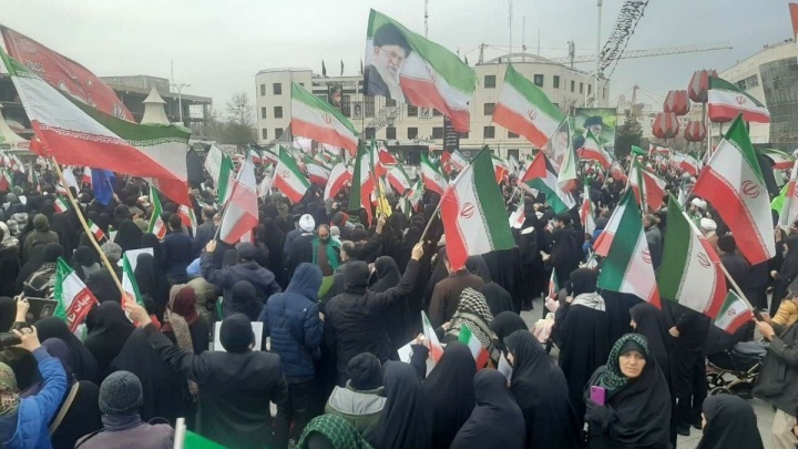 ایران از جنگ سرافراز بیرون می آید