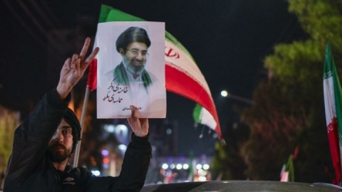 اصول سیاست خارجی ایران در دوره رهبر جدید چگونه است؟