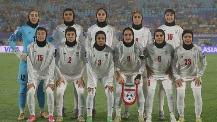 امکان بازگشت اعضای تیم فوتبال بانوان نزد نظام و مردم مهیاست