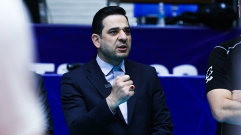 تقوی وایلد کارت را از آسیا گرفت/ جنگ نتوانست حق والیبال ایران را از بین ببرد