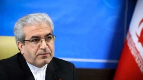 ۲۰۶ دانش آموز و معلم به شهادت رسیده اند