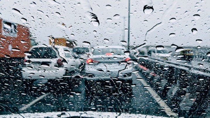 برف و باران در محورهای شمالی همراه با مه‌گرفتگی در ارتفاعات