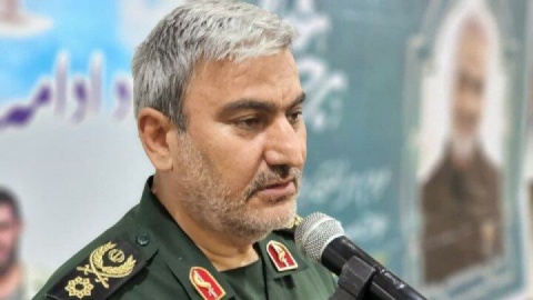 عمو و دوستانش تا ابد در قلب ما زند‌ه‌اند