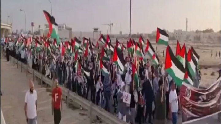 راهپیمایی بحرینی ها در روز جهانی قدس/حمایت از ایران و مخالفت با حضور نظامیان آمریکایی