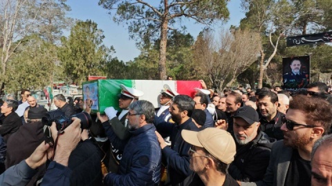 پشتوانه ایستادگی ایرانیان در برابر تجاوز چیست؟