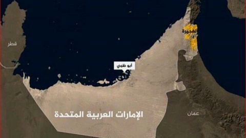 آتش‌سوزی در بندر الفجیره در پی حمله هوایی/ تعلیق بارگیری سوخت