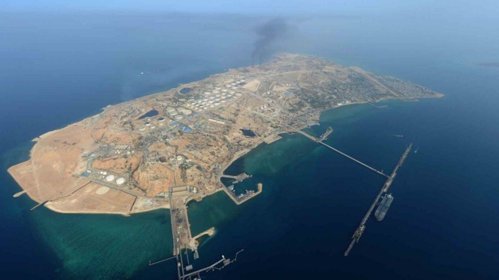 وضعیت شبکه‌های ارتباطی جزیره خارگ پایدار است