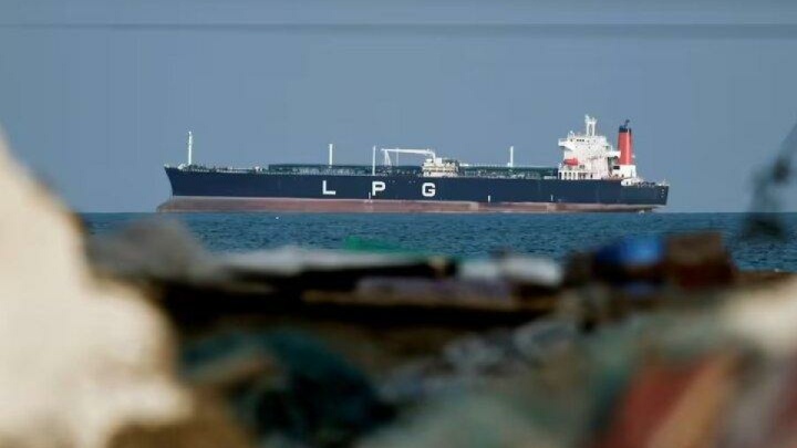 عبور کشتی‌های هندی حامل گاز مایع از تنگه هرمز