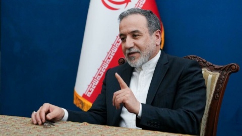 تکذیب یک مطلب منسوب به عراقچی درباره آبراه‌های بین‌المللی