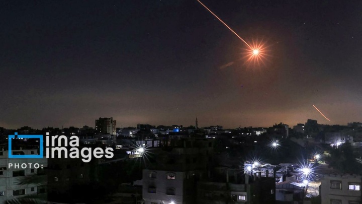 اصابت مستقیم موشک‌های ایران به حیفا/ناتوانی پدافند رژیم اسرائیل