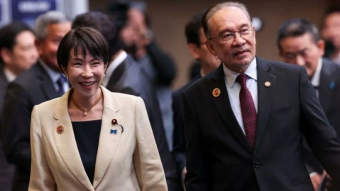 تنگه هرمز، محور رایزنی‌های رهبران ژاپن و مالزی