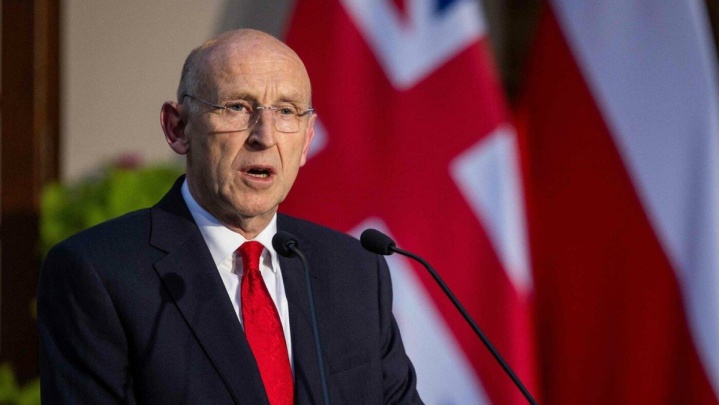 انگلیس اجازه استفاده از پایگاه‌هایش برای حمله آمریکا به تاسیسات انرژی ایران را نمی‌دهد