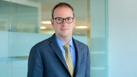 آمریکا هیچ گزینه خوبی در ایران ندارد/ترامپ به یک راه خروج اضطراری نیاز دارد/ پیش از اینکه در باتلاقی فراگیر گرفتار شویم، عقب‌نشینی کنیم