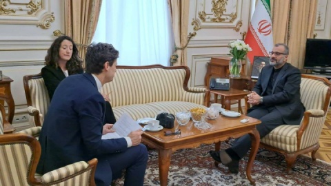 هیچ مذاکره‌ای در دستور کار نیست/ پایان جنگ منوط به توقف دائمی تجاوز و پرداخت غرامت