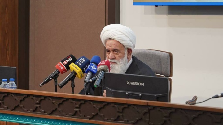 بیانیه هشدارآمیز و قدرشناسانه‌ی آیت الله رشاد، خطاب به مسئولان دیپلماسي، امنیّتي و نظامي