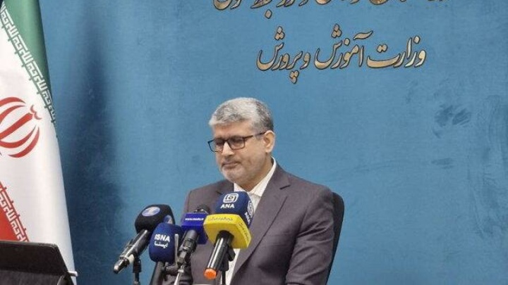 حداقل حقوق و سقف پاداش بازنشستگی فرهنگیان اعلام شد/ اعلام نتایج آزمون خدمتگزاران به زودی