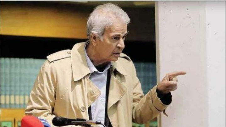 ایران‌دوستِ آگاه