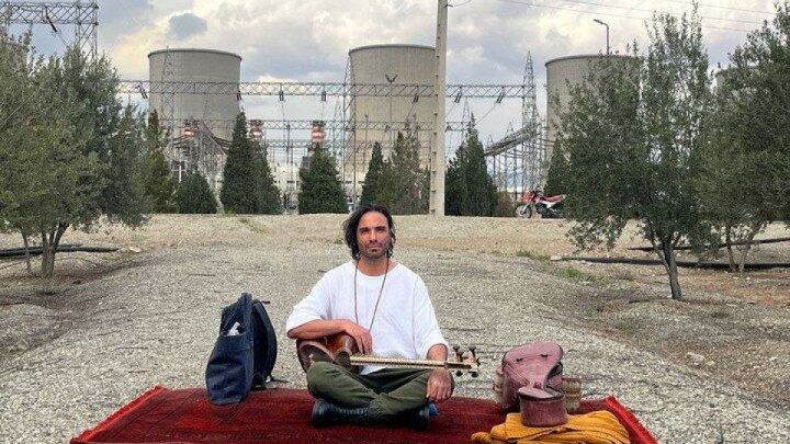 علی قمصری در کنار نیروگاه برق چه گفت؟