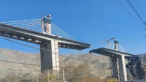 ناتوانی در میدان، حمله به زیر ساخت ها