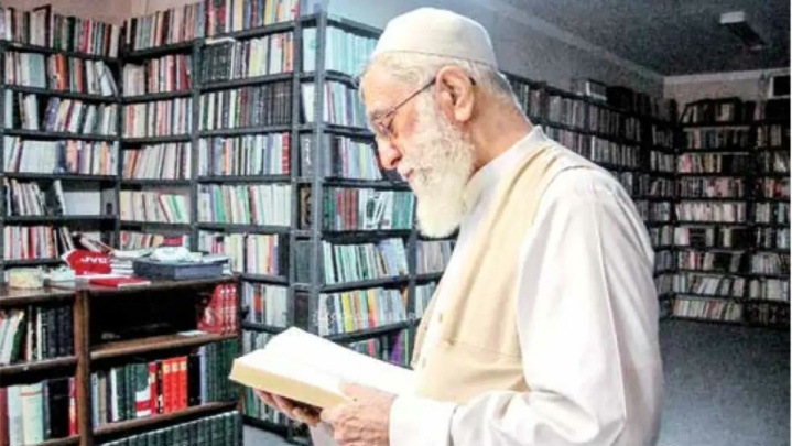 بازگرداندن فلسفه به متن سیاست و اجتماع