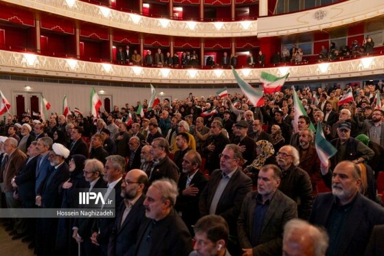 آئین سوگ اربعین رهبر شهید انقلاب با حضور اصحاب فرهنگ