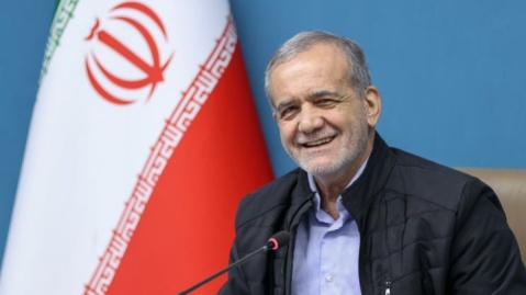 پیام تبریک دکتر پزشکیان در پی قهرمانی تیم‌های ملی کشتی آزاد و فرنگی