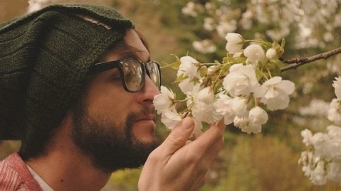 کاهش بویایی، یکی از نشانه‌های آلزایمر