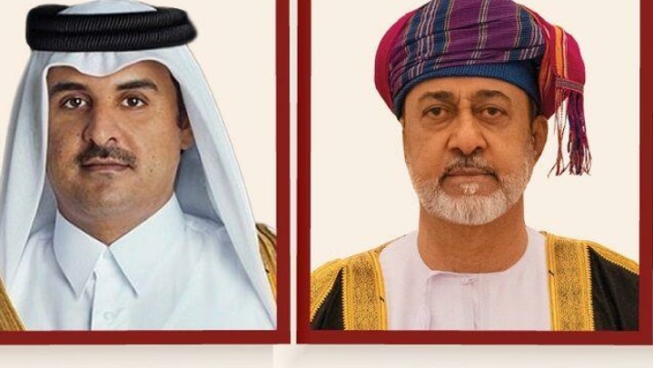 تأکید سران قطر و عمان بر ضرورت پایان درگیری‌ها در منطقه