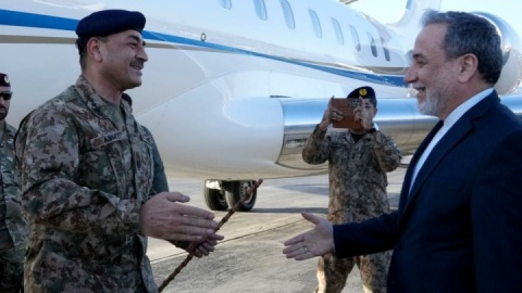 ورود ژنرال عاصم منیر فرمانده ارتش پاکستان به تهران