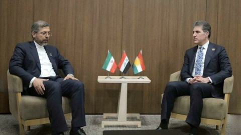 دیدار بارزانی با معاون وزیر خارجه درباره آخرین اتفاقات جنگ