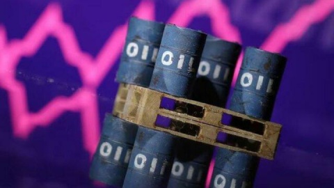 قیمت نفت کاهش یافت