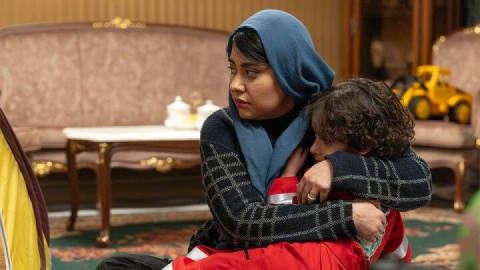 رضا صادقی برای «اهلِ ایران» خواند/ موج دوم سریال از راه رسید