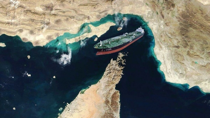 توضیح درباره نامگذاری روزهای «تنگه هرمز» و «شهادت رهبر انقلاب»