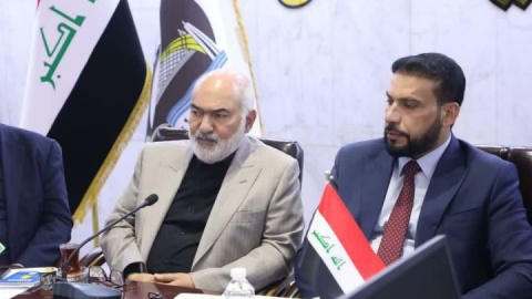 گسترش همکاری های تجاری و اقتصادی محور مذکرات استانداران خوزستان و میسان / استاندار خوزستان: پیوند دو ملت ایران و عراق ناگسستنی است