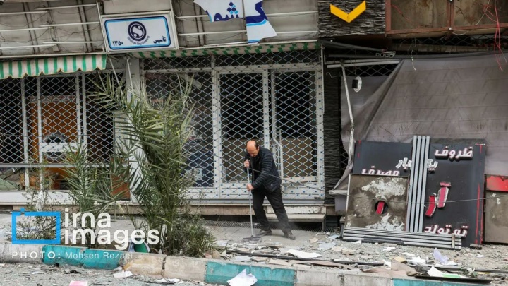 همیشه گوش به زنگ نباشید